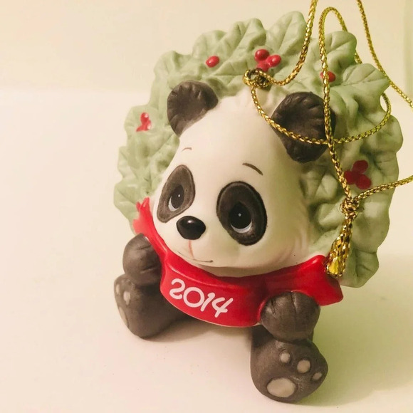 2014 Precious Moments Happy Holly  Days Panda Christmas Ornament - Picture 7 of 16